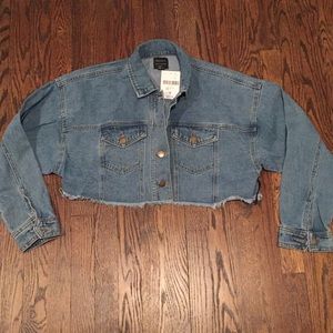 NWT Forever 21 Cropped Denim Jacket